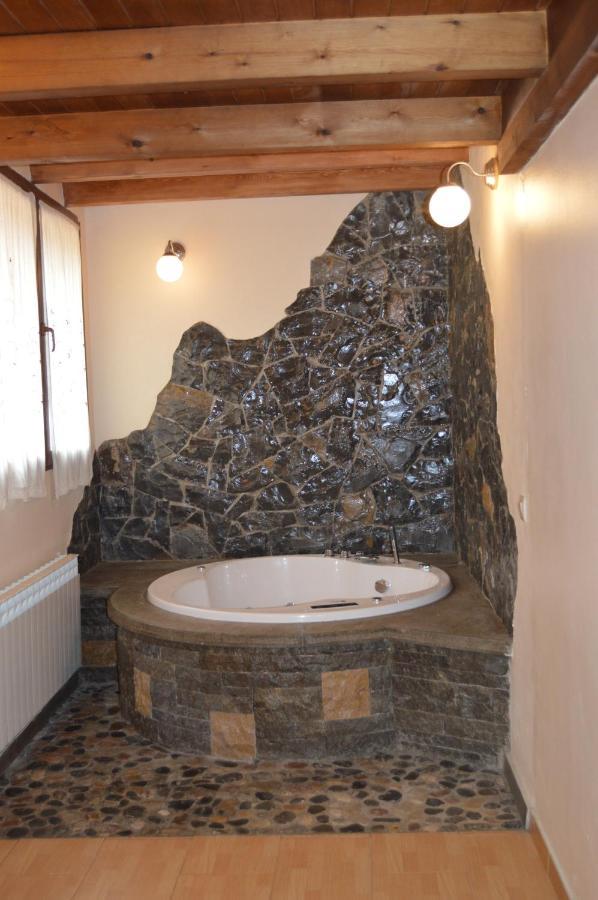 Apartamentos Aguasaliu Ponga Екстериор снимка